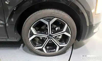 Kia Niro 2024 1.6 гидро в Москве № 1288870, миниатюра 7