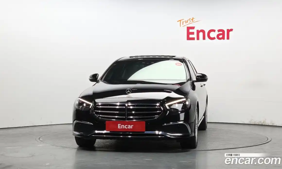 Mercedes-Benz E-Class 2021 2.0 гидро в Москве, фото 3