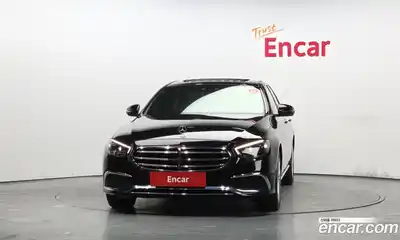 Mercedes-Benz E-Class 2021 2.0 гидро в Москве, миниатюра 3