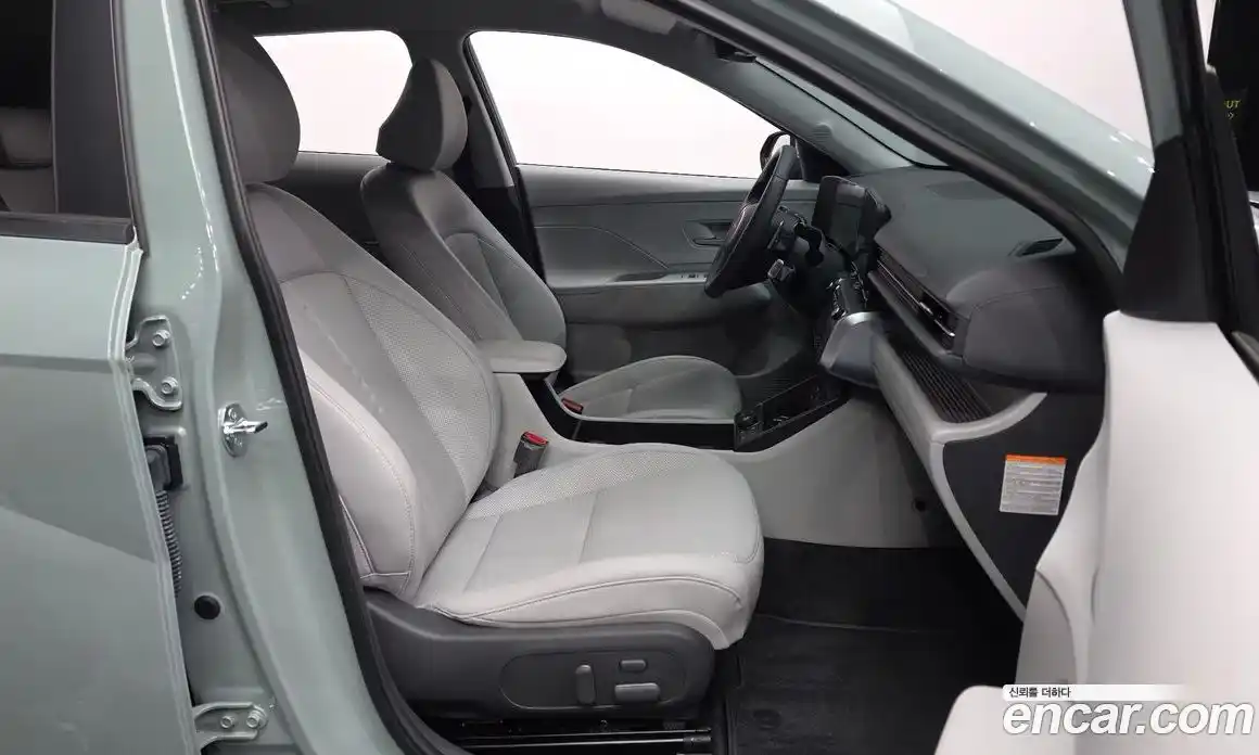 Hyundai Kona 2025 1.6 гидро в Москве № 1317358, фото 17
