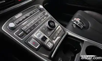 Hyundai Santa Fe 2023 1.6 гидро в Москве № 1317631, миниатюра 11