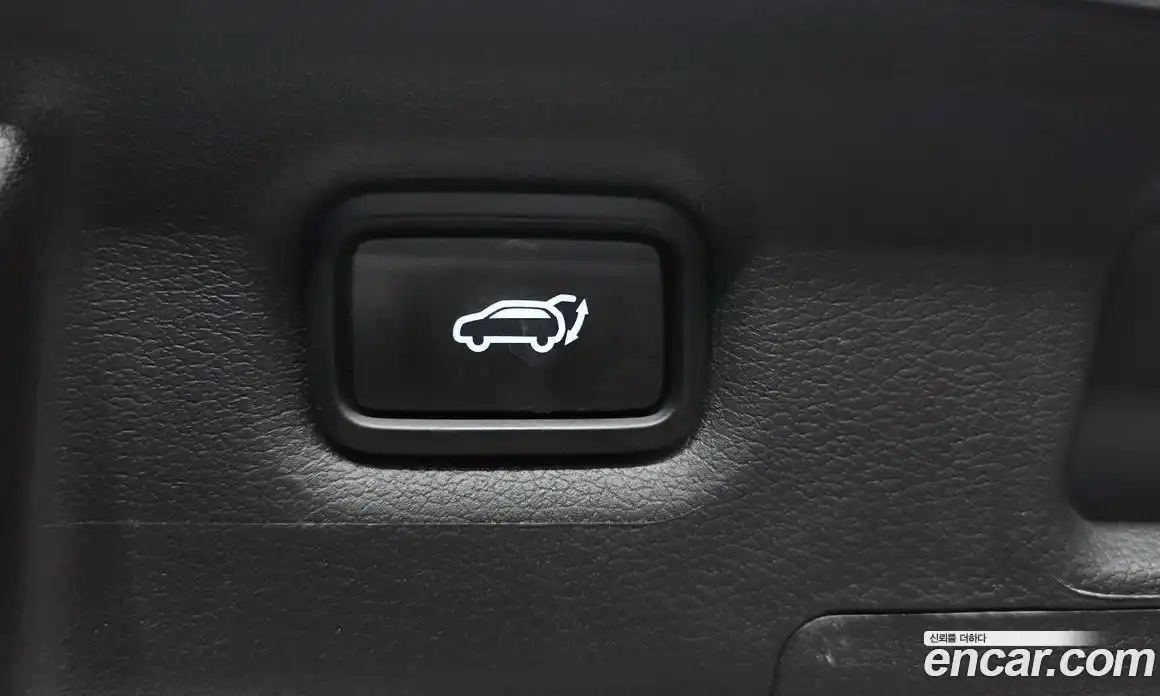 Hyundai Santa Fe 2023 1.6 гидро в Москве № 1317631, фото 25