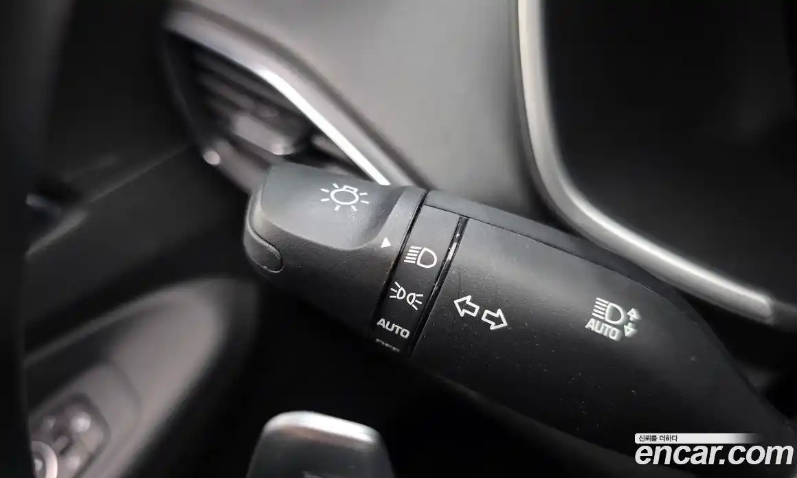 Hyundai Santa Fe 2023 1.6 гидро в Москве № 1317631, фото 26