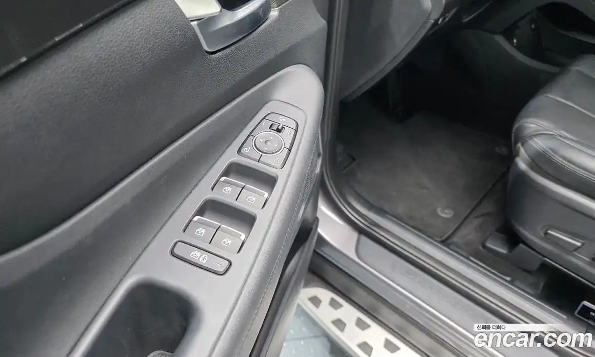 Hyundai Santa Fe 2023 1.6 гидро в Москве № 1317631, фото 27