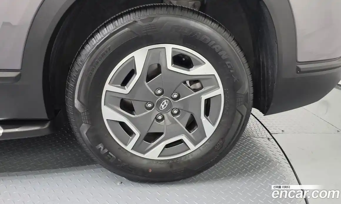 Hyundai Santa Fe 2023 1.6 гидро в Москве № 1317631, фото 6
