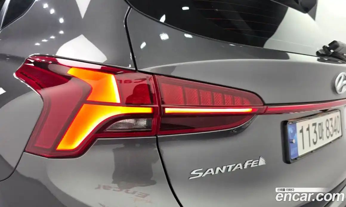 Hyundai Santa Fe 2023 1.6 гидро в Москве № 1317631, фото 8