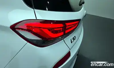 Hyundai i30 2019 1.4 гидро в Москве № 1318008, миниатюра 9