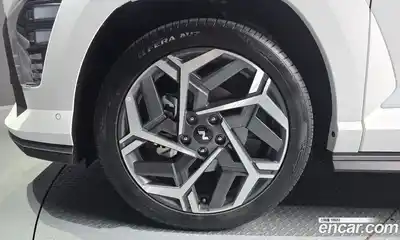 Hyundai Kona 2025 1.6 гидро в Москве № 1341874, миниатюра 5