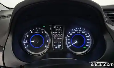 Hyundai Grandeur 2015 2.4 гидро в Москве № 1417014, миниатюра 11