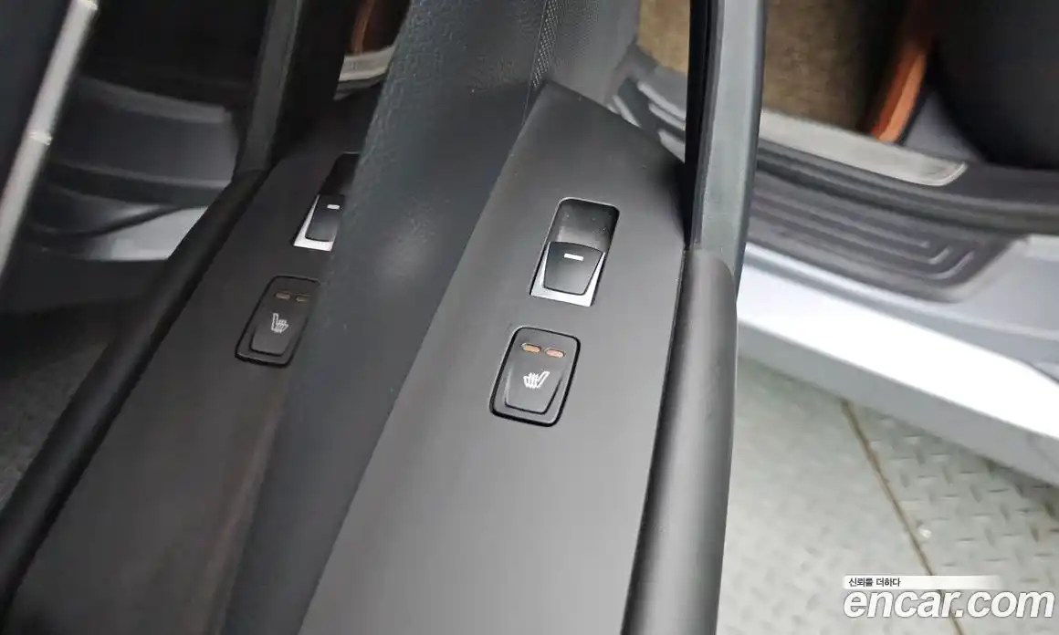 Hyundai Grandeur 2015 2.4 гидро в Москве № 1417014, фото 25