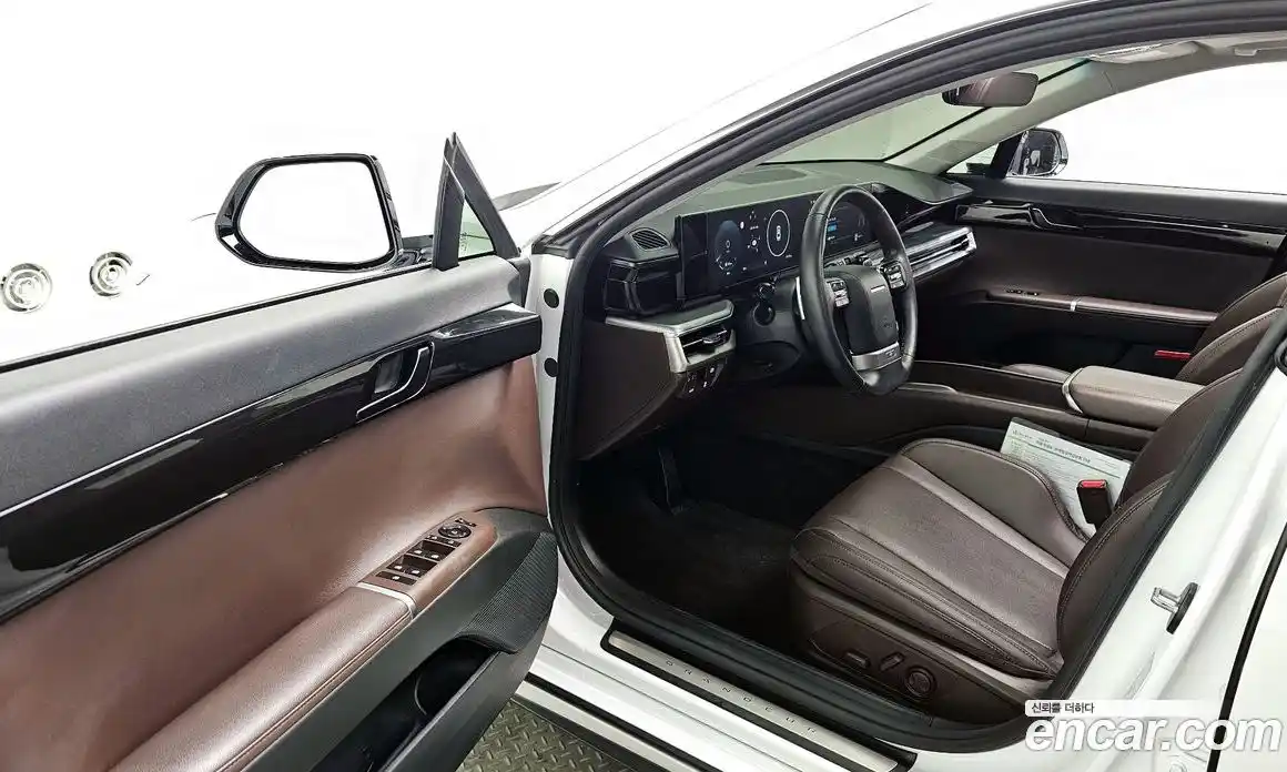 Hyundai Grandeur 2023 3.5 гидро в Москве № 1417476, фото 13