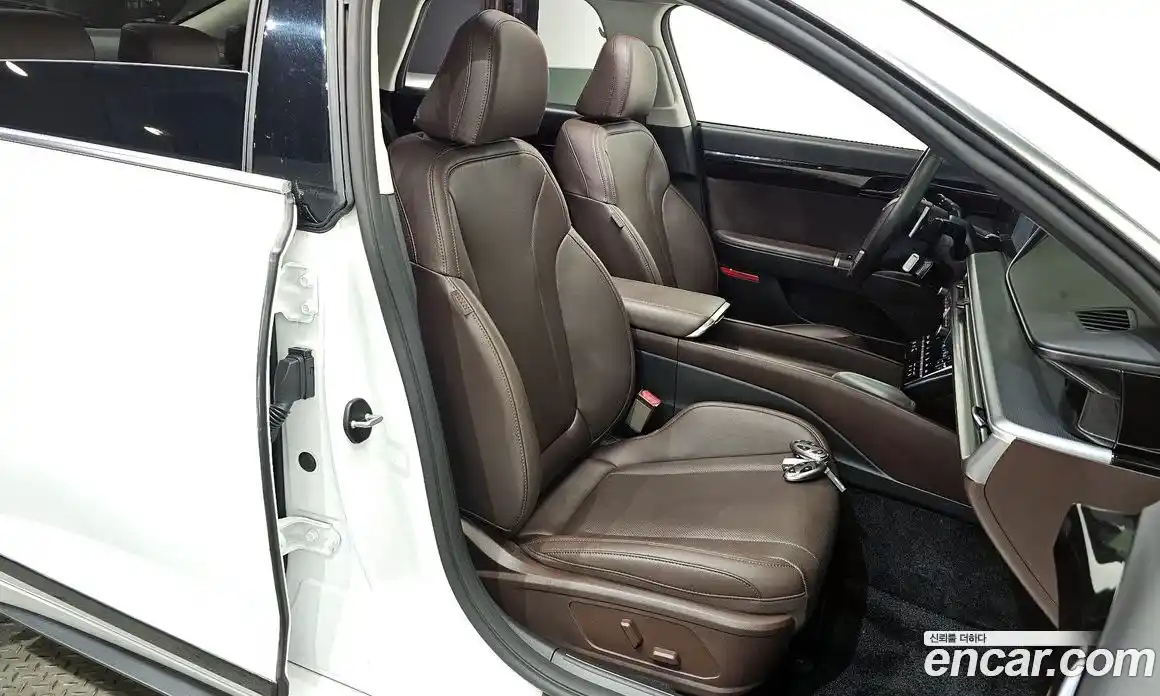 Hyundai Grandeur 2023 3.5 гидро в Москве № 1417476, фото 18