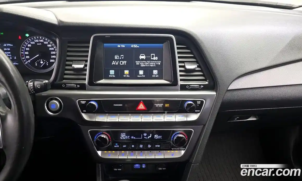 Hyundai Sonata 2017 2.0 гидро в Москве № 1417567, фото 20