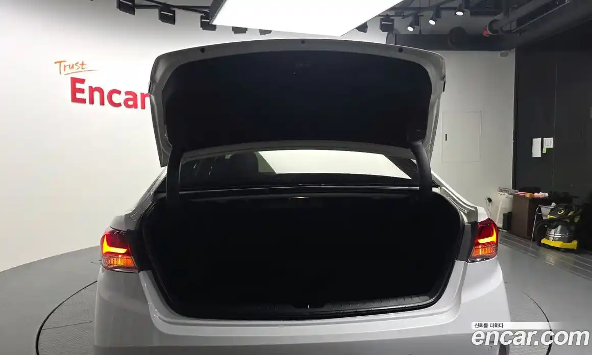 Hyundai Sonata 2017 2.0 гидро в Москве № 1417567, фото 25