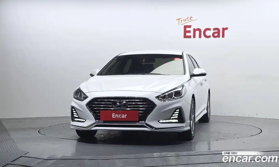Hyundai Sonata 2017 2.0 гидро в Москве № 1417567, фото 3