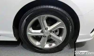 Hyundai Sonata 2017 2.0 гидро в Москве № 1417567, миниатюра 7
