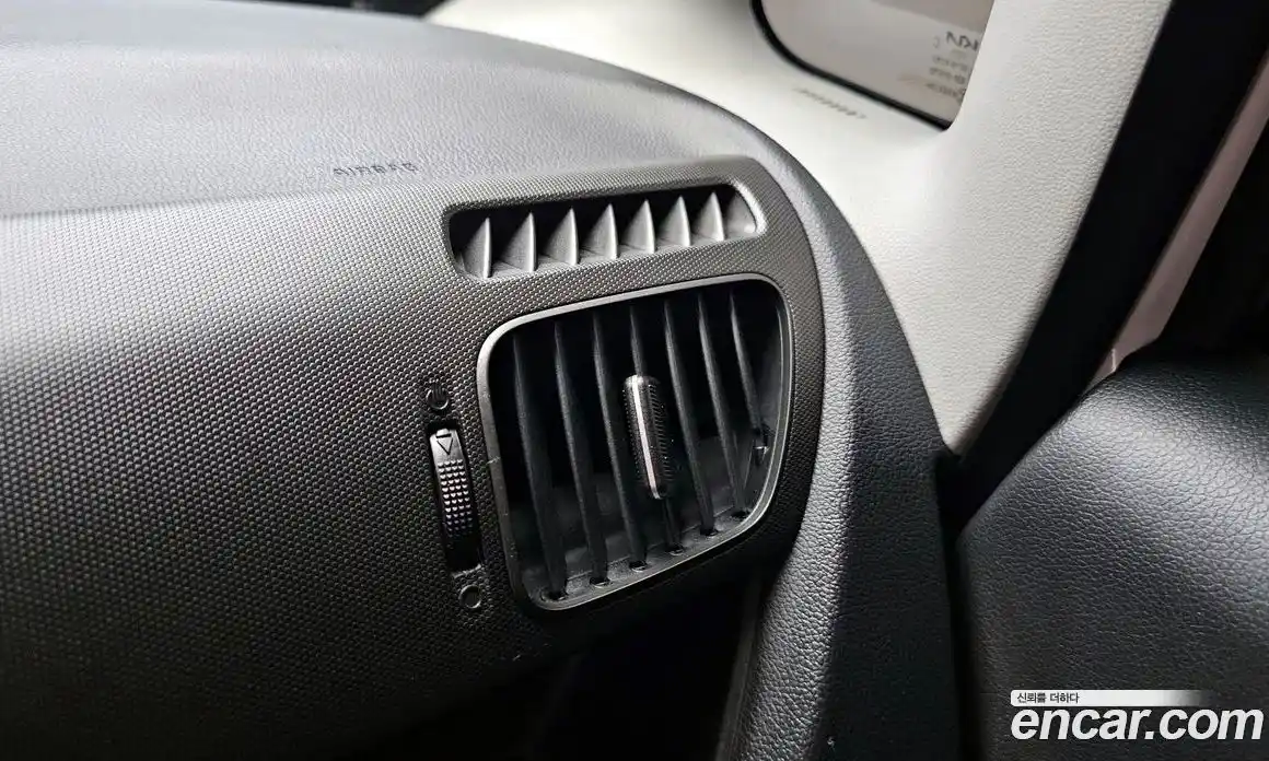 Kia Ray 2023 1.0 гидро в Москве № 1417889, фото 30