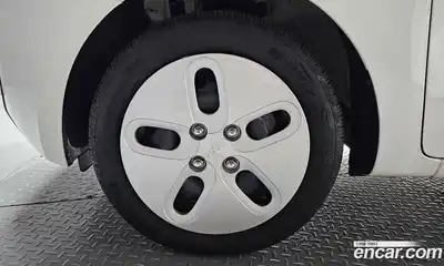 Kia Ray 2023 1.0 гидро в Москве № 1417889, миниатюра 5