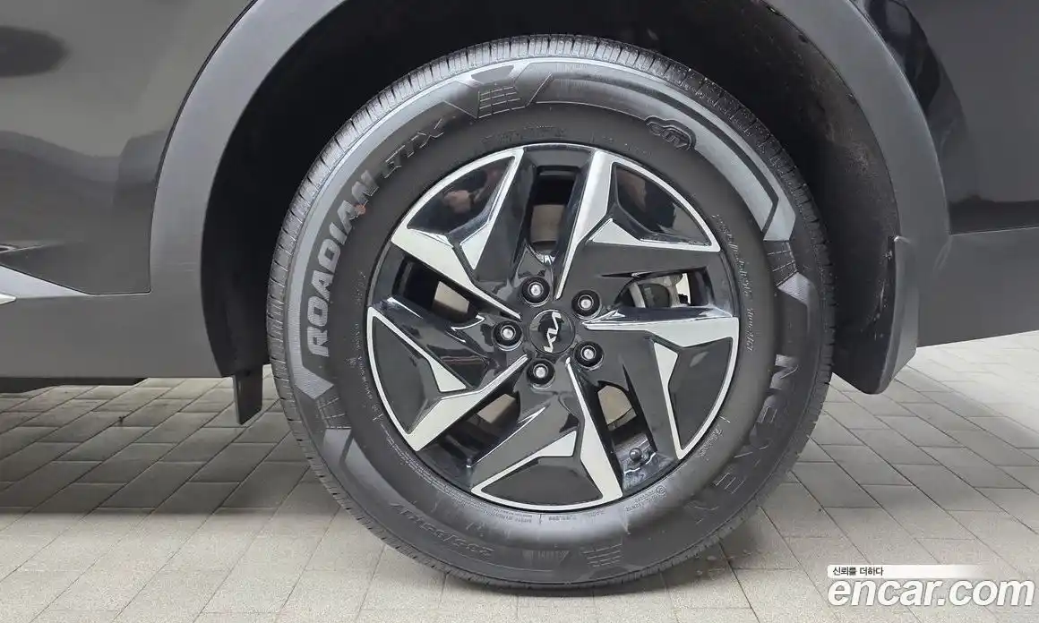 Kia Sorento 2023 1.6 гидро в Москве № 1418009, фото 7