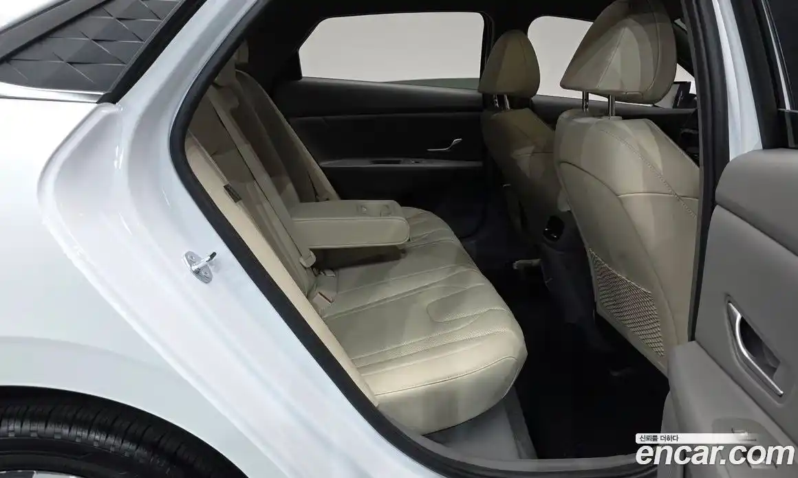 Hyundai Avante 2025 1.6 гидро в Москве № 1536867, фото 16