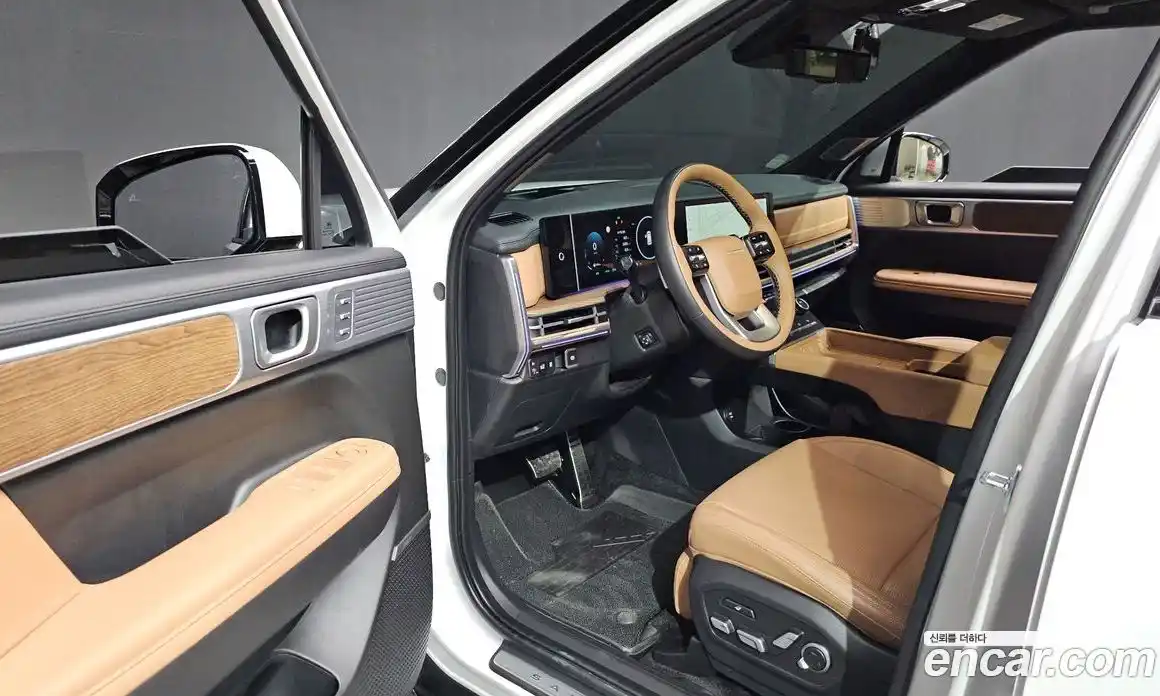 Hyundai Santa Fe 2025 1.6 гидро в Москве № 1536955, фото 13