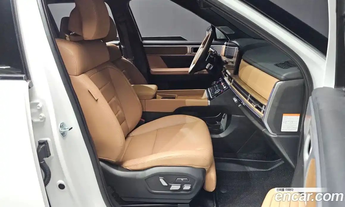 Hyundai Santa Fe 2025 1.6 гидро в Москве № 1536955, фото 16