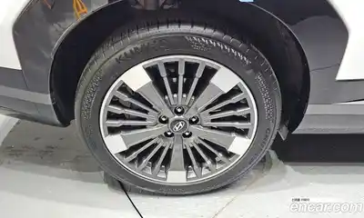 Hyundai Santa Fe 2025 1.6 гидро в Москве № 1536955, миниатюра 5