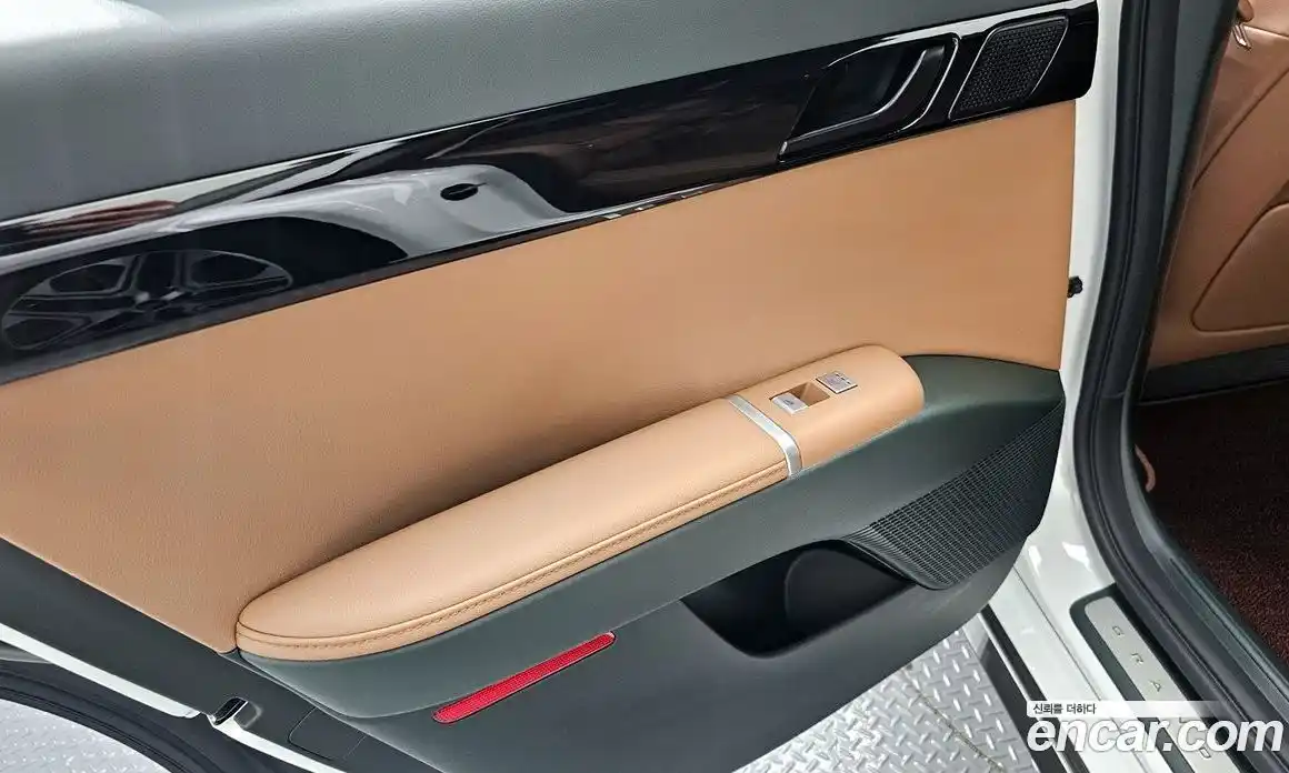 Hyundai Grandeur 2024 2.5 гидро в Москве № 1537234, фото 15