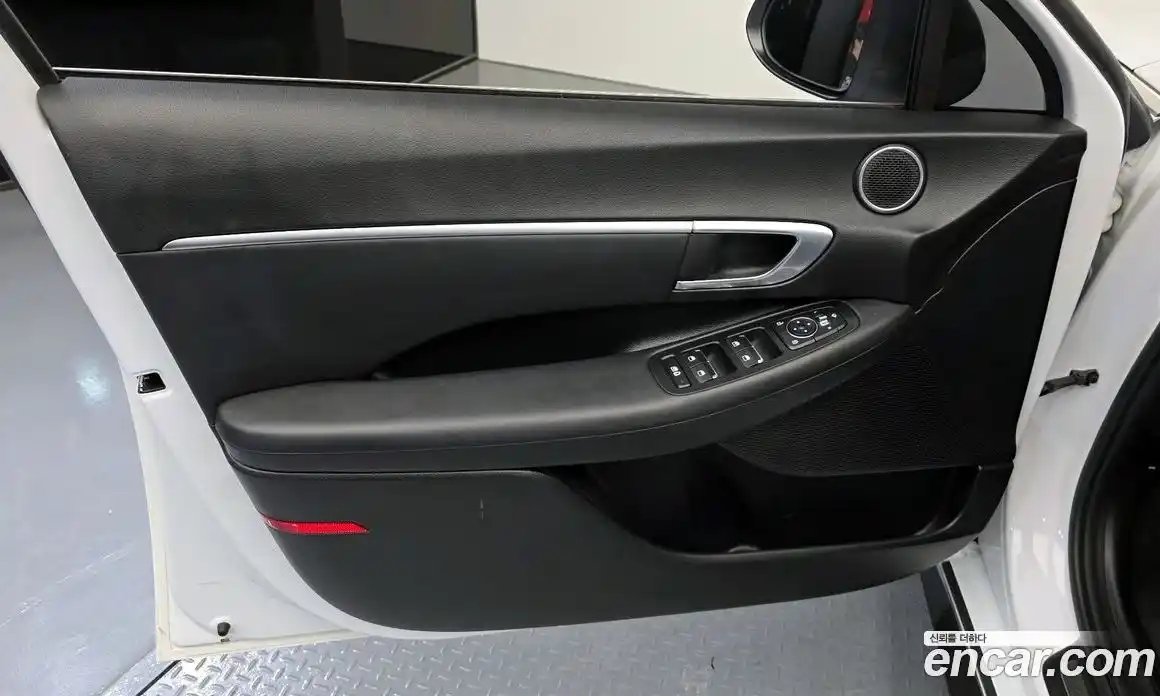 Hyundai Sonata 2019 2.0 гидро в Москве № 1537269, фото 14
