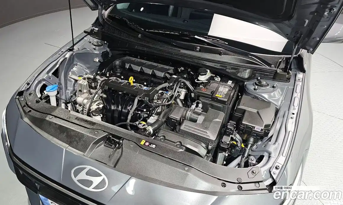Hyundai Avante 2023 1.6 гидро в Москве № 1537291, фото 6