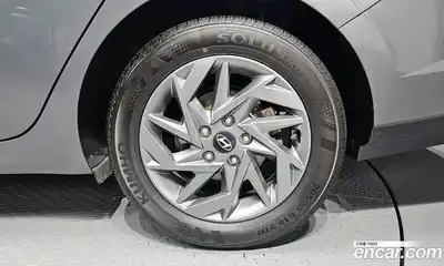 Hyundai Avante 2023 1.6 гидро в Москве № 1537291, миниатюра 7