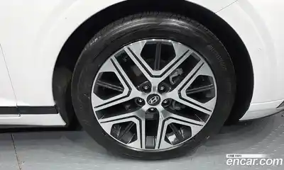 Hyundai Grandeur 2023 1.6 гидро в Москве № 1537413, миниатюра 7
