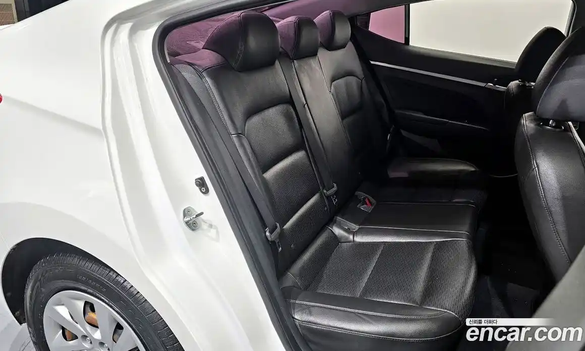 Hyundai Avante 2019 1.6 гидро в Москве, фото 27