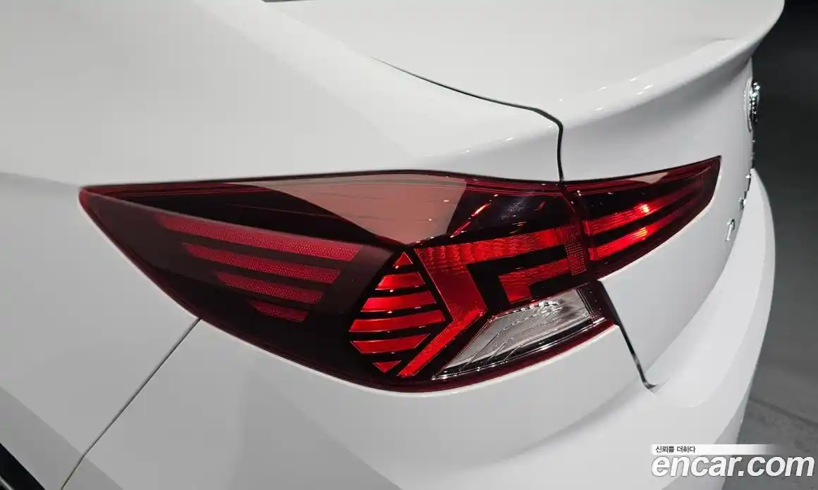 Hyundai Avante 2019 1.6 гидро в Москве, фото 9