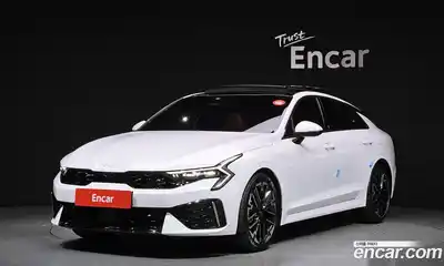 Kia K5, 2025