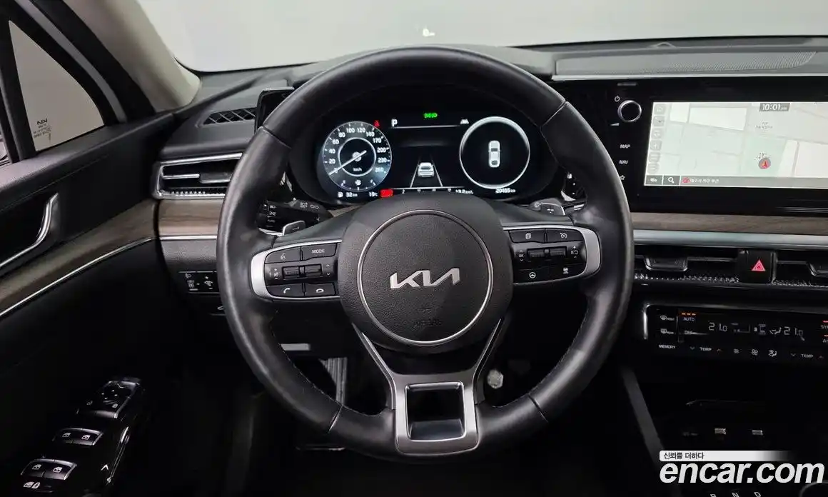 Kia K5 2022 2.0 гидро в Москве № 1538223, фото 20