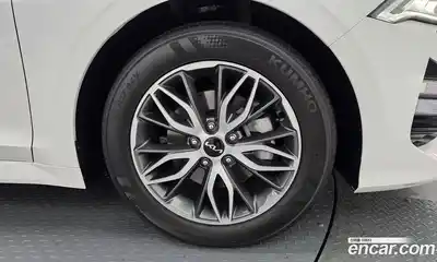 Kia K5 2022 2.0 гидро в Москве № 1538223, миниатюра 7