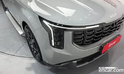 Kia Canival 2024 1.6 гидро в Москве № 1538276, миниатюра 8