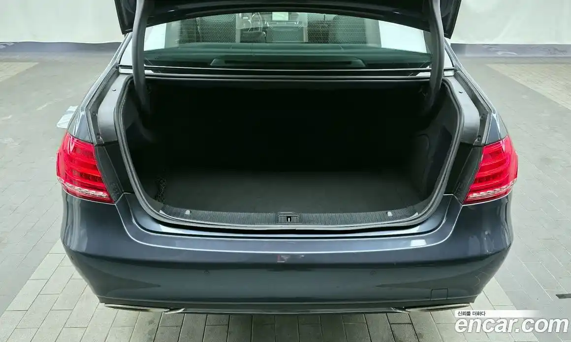 Mercedes-Benz E-Class 2014 3.5 гидро в Москве № 160468, фото 20