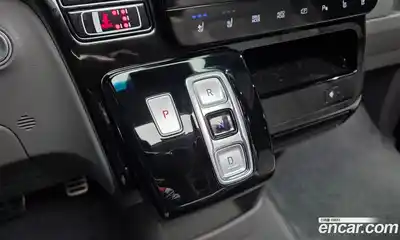 Hyundai Staria 2024 1.6 гидро в Москве № 1610108, миниатюра 12
