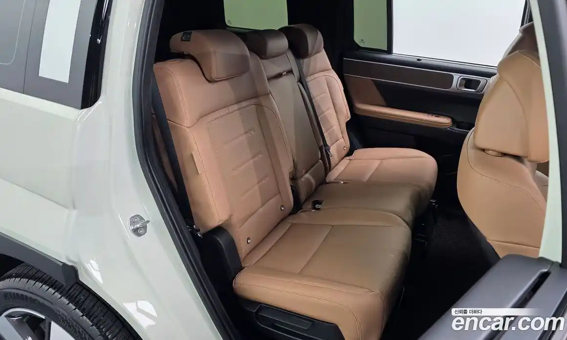 Hyundai Santa Fe 2025 1.6 гидро в Москве № 1610305, фото 16