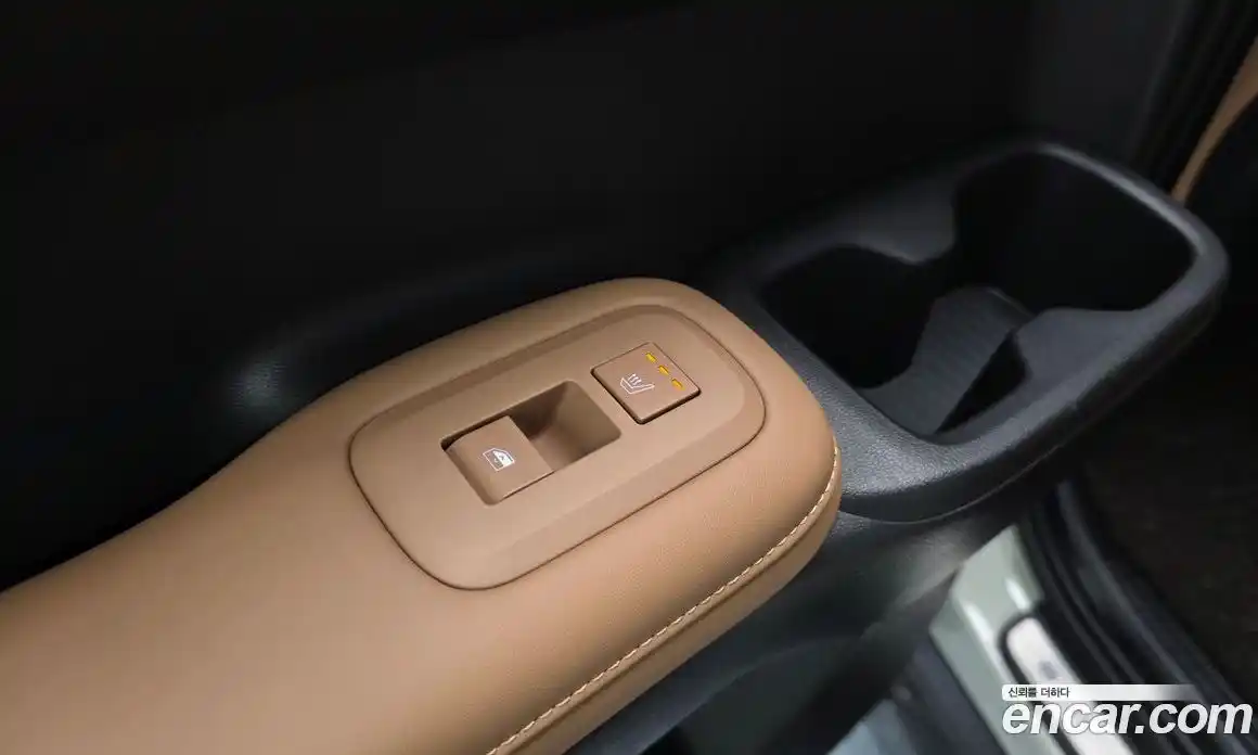 Hyundai Santa Fe 2025 1.6 гидро в Москве № 1610305, фото 24