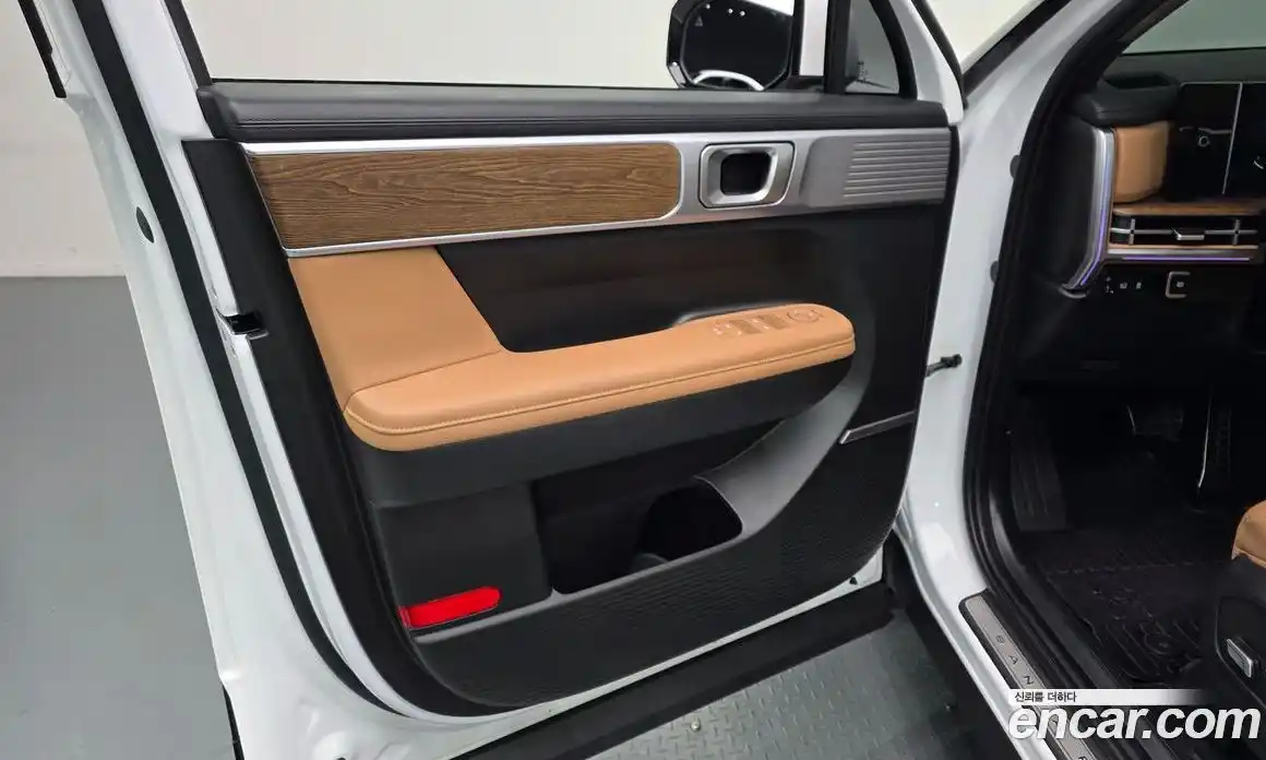 Hyundai Santa Fe 2024 2.5 гидро в Москве № 1610421, фото 14
