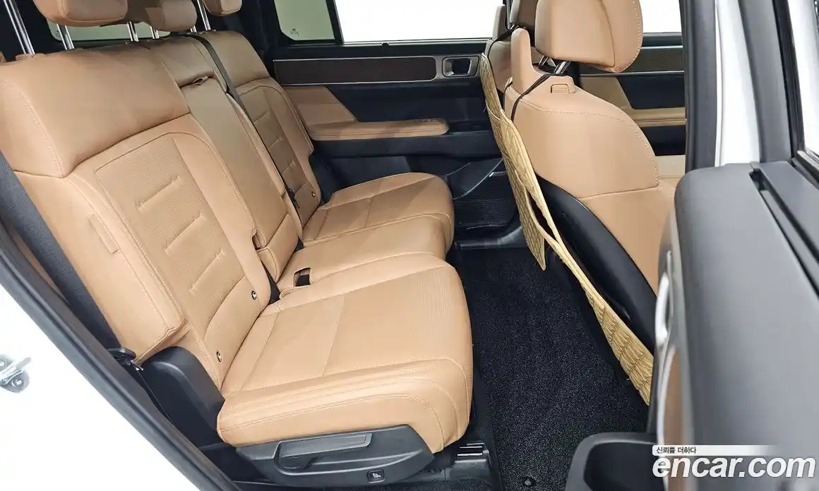 Hyundai Santa Fe 2023 2.5 гидро в Москве № 1610763, фото 16