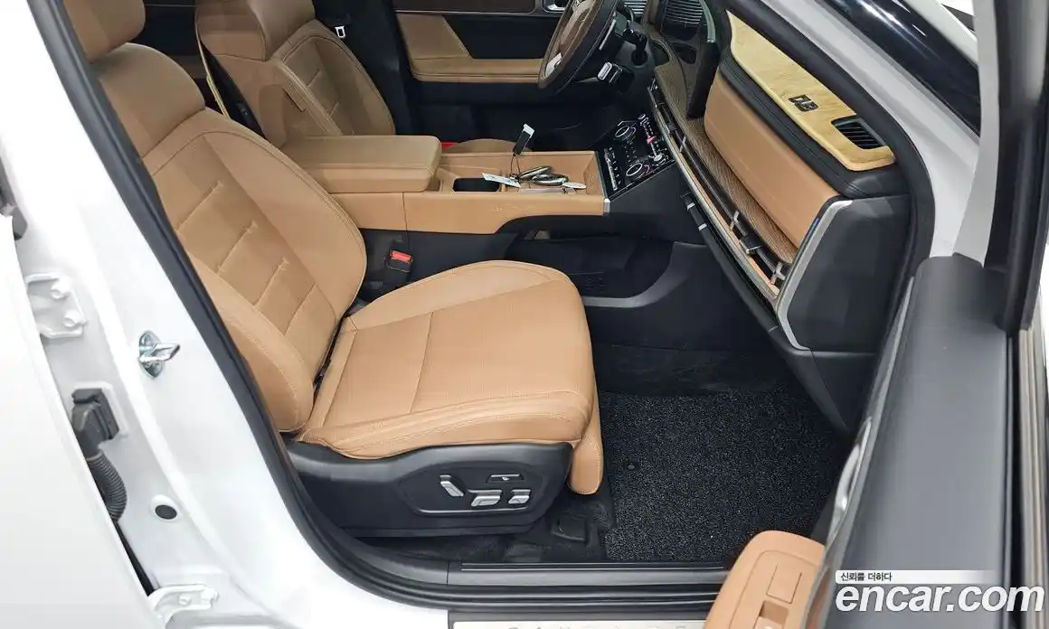 Hyundai Santa Fe 2023 2.5 гидро в Москве № 1610763, фото 18