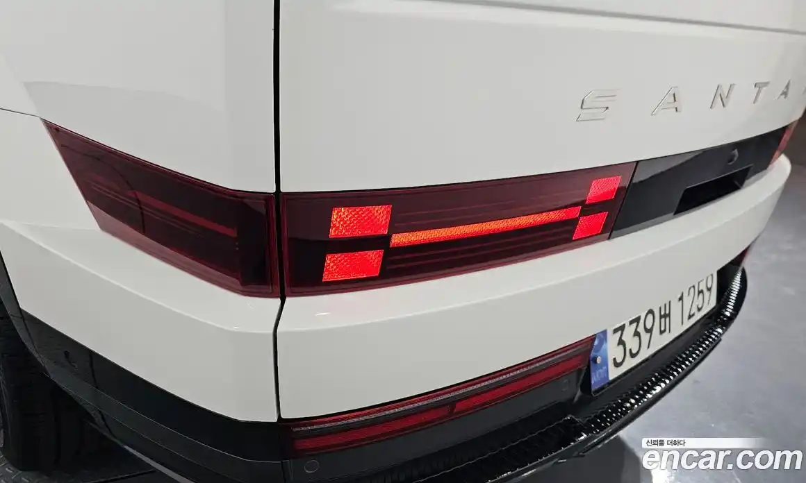 Hyundai Santa Fe 2023 2.5 гидро в Москве № 1610763, фото 9