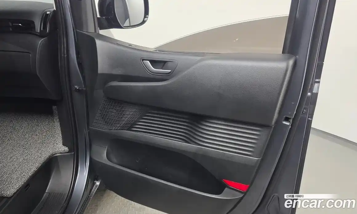 Hyundai Staria 2022 2.2 гидро в Москве, фото 15