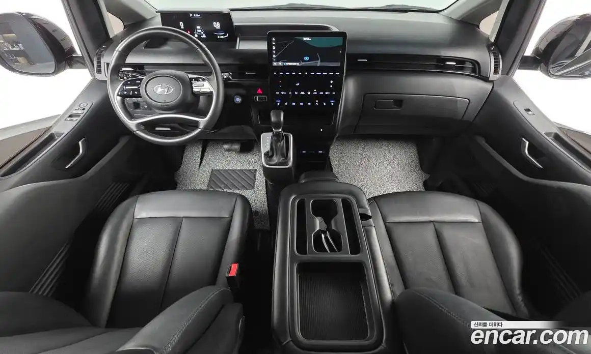 Hyundai Staria 2022 2.2 гидро в Москве, фото 10