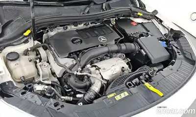 Mercedes-Benz GLA-Class 2020 2.0 гидро в Москве № 161136, миниатюра 6