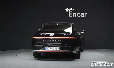Hyundai Grandeur 2023 2.5 гидро в Москве № 1683554, миниатюра 4